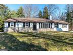 229 Mountainview Rd, Sellersville, PA 18960