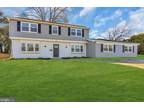 83 Hamilton Ln, Willingboro, NJ 08046