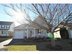 758 W Glenview Dr, West Grove, PA 19390