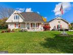 115 Fairview Dr, Hanover, PA 17331