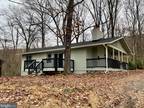 502 Huckleberry Ln, Harpers Ferry, WV 25425