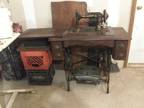 Late 1800- early 1900 Davis treadle sewing machine