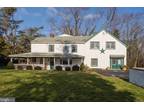 4130 Thistlewood Rd, Hatboro, PA 19040