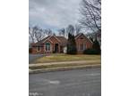 221 Taunton Dr, Carlisle, PA 17013