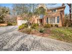 10025 Chartwell Manor Ct, Potomac, MD 20854