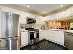 6924 Fairfax Dr #204, Arlington, VA 22213