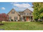 5990 Camden Dr, Harrisburg, PA 17112