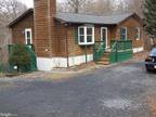 397 Northern Spy Dr, Linden, VA 22642