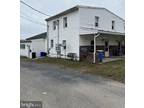 32 York St #C, Manchester, PA 17345