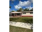 801 NW 28th St, Wilton Manors, FL 33311
