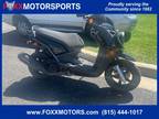 2012 Yamaha Zuma YW125BW Moped