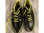 Umbro Size 3.5 Soccer Cleats Kids Shoes Black Yellow