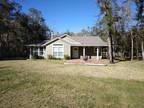 128 Ginnala Ln, Palatka, FL 32177