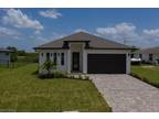 1027 NE 10th Pl, Cape Coral, FL 33909