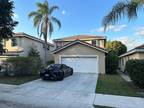 7939 S Silverado Cir, Davie, FL 33024