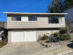 1027 Zamora Dr, Pacifica, CA 94044