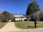 52 Pleasant Ridge Dr, Asheville, NC