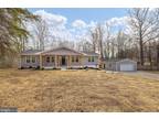 1096 Lakeview Dr, Stafford, VA 22556