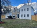 13404 Hamer Ct, Herndon, VA 20170