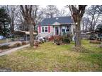 5704 48th Ave, Riverdale, MD 20737