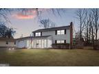 12409 Canfield Ln, Bowie, MD 20715