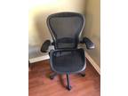 Herman Miller Aeron Size B Medium Office Desk Chair