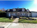 1100 Meade St, Reading, PA 19611