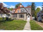 369 Lakeview Ave, Drexel Hill, PA 19026