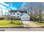 10 Bernwood Rd, Hainesport, NJ 08036