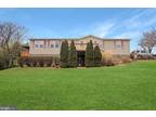 3006 1st St, Norristown, PA 19403