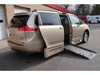 2012 Toyota Sienna 5dr 8-Pass Van V6 XLE FWD