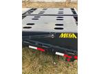 2018 Big Tex Trailer Flatbed Gooseneck 40 ft with Mega Ramps