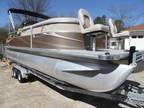 2012 Sun Chaser 22 Pontoon Yamaha 115 Four Stroke Warranty Trailer Included