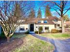 576 Heritage Village #D, Southbury, CT 06488