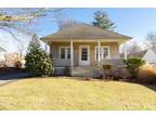 20 Red Schoolhouse Rd, Fishkill, NY 12524