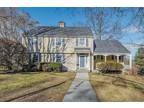 140 Sailors Ln, Bridgeport, CT 06605