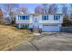17 Heather Ct, New Milford, CT 06776