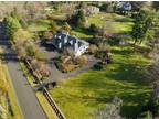 19 4 Winds Ln, New Canaan, CT 06840