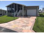 15 Diamond Ln #D-15, Naples, FL 34112