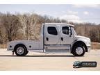 2013 Freightliner SportChassis M2-106 0ft