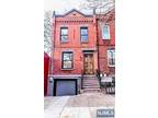 1 Emory St, Jersey City, NJ 07304