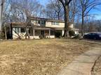 22 Highpoint Dr, Edison, NJ 08820