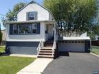 143 Franklin St, Little Ferry, NJ 07643