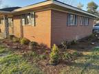 524 E 16th St Alma, GA