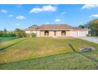 5100 Indian Bend Ln, Fort Pierce, FL 34951