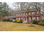 130 Beacon Hill Dr, West Hartford, CT 06117