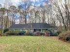 1220 Ferncreek Dr, Bogart, GA 30622