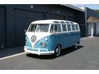 1965 Volkswagen BusVanagon Deluxe