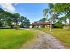 4709 pinetree dr Fort Pierce, FL