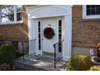 128 Heritage Hill Rd #B, New Canaan, CT 06840